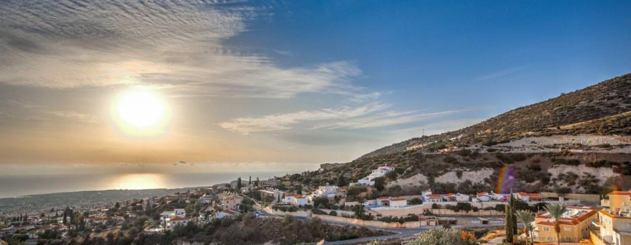Panoramic Holidays Peyia Exterior photo